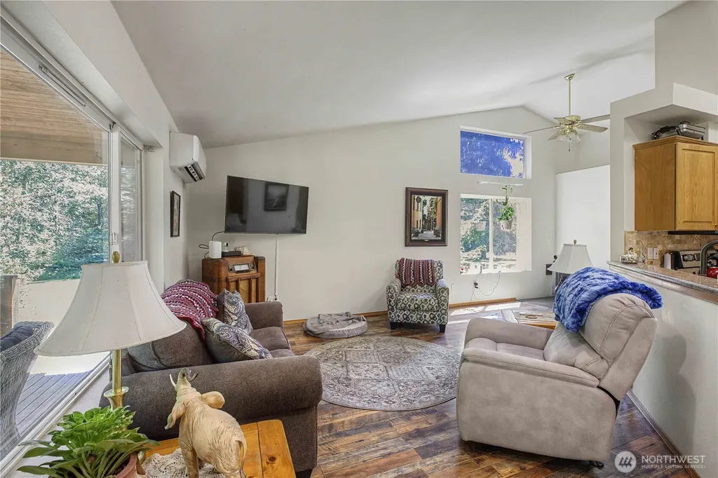 20877 Stottlemeyer Road NE Poulsbo WA 98370