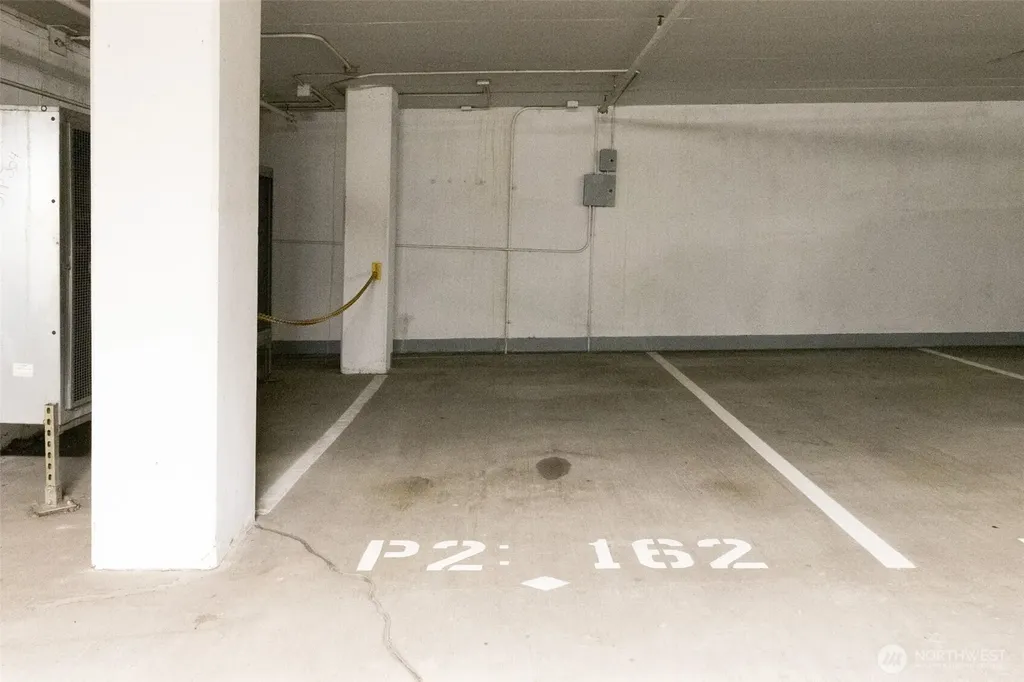 10650 NE 9th Place Bellevue WA 98004