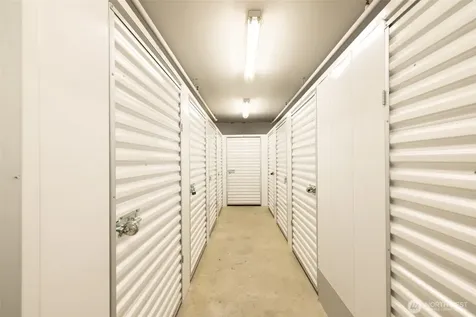 10650 NE 9th Place Bellevue WA 98004