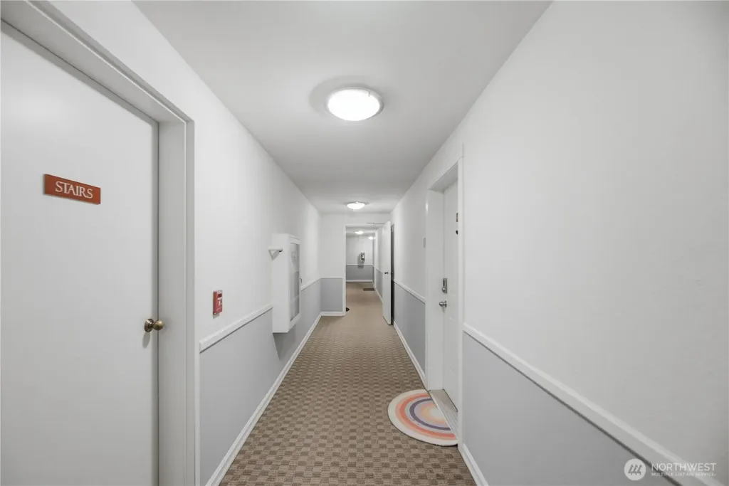 14300 32nd Avenue NE Seattle WA 98125