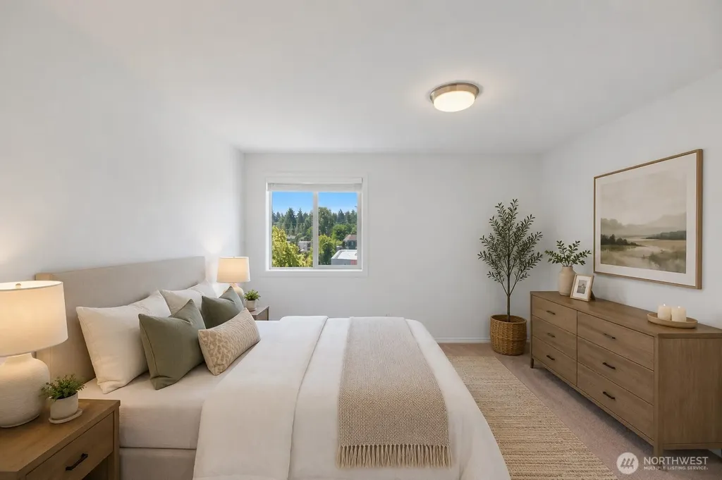 14300 32nd Avenue NE Seattle WA 98125