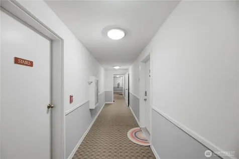 14300 32nd Avenue NE Seattle WA 98125