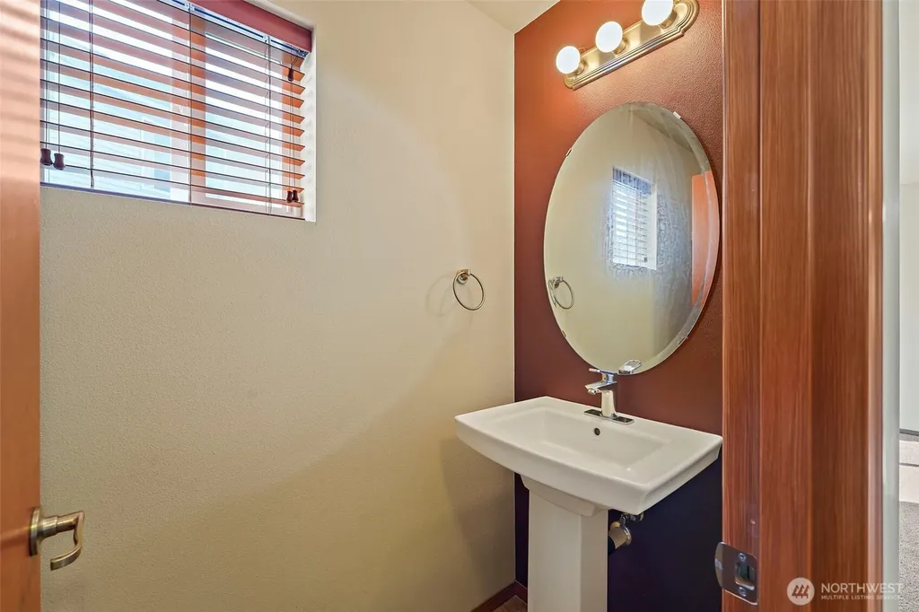 1413 177th Street E Spanaway WA 98387