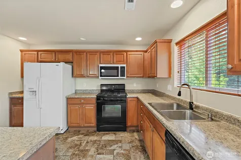 1413 177th Street E Spanaway WA 98387