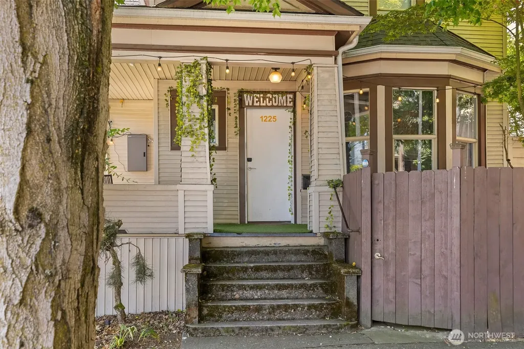 1225 E Jefferson Street Seattle WA 98122