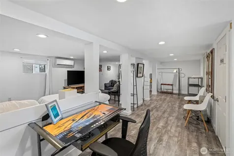 1225 E Jefferson Street Seattle WA 98122