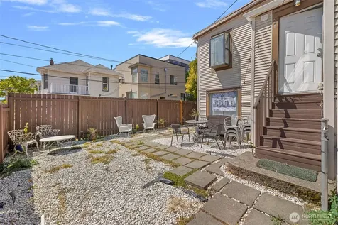 1225 E Jefferson Street Seattle WA 98122