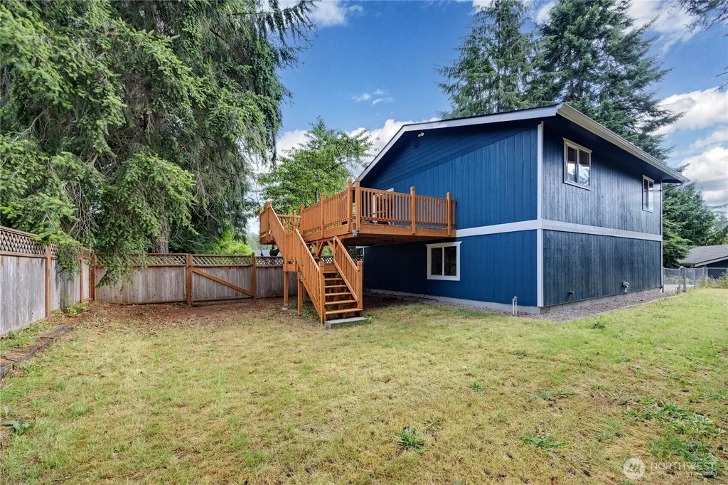 7080 E Cascade Court Port Orchard WA 98366