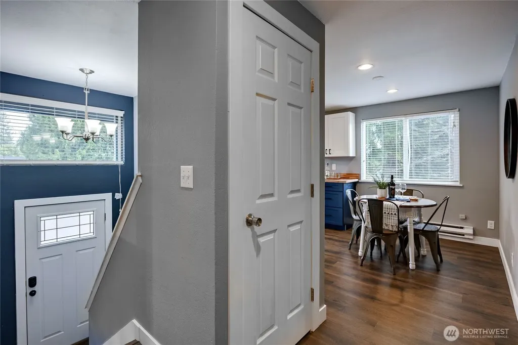 7080 E Cascade Court Port Orchard WA 98366