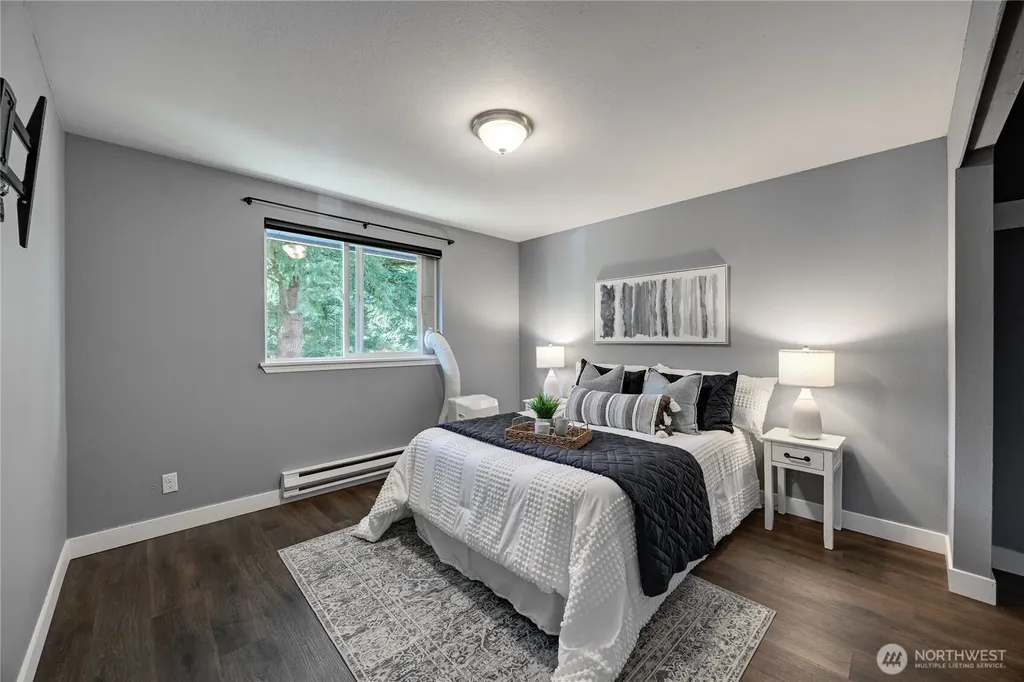 7080 E Cascade Court Port Orchard WA 98366