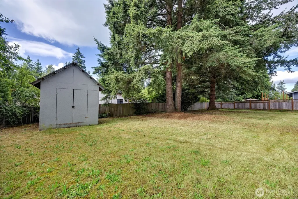7080 E Cascade Court Port Orchard WA 98366