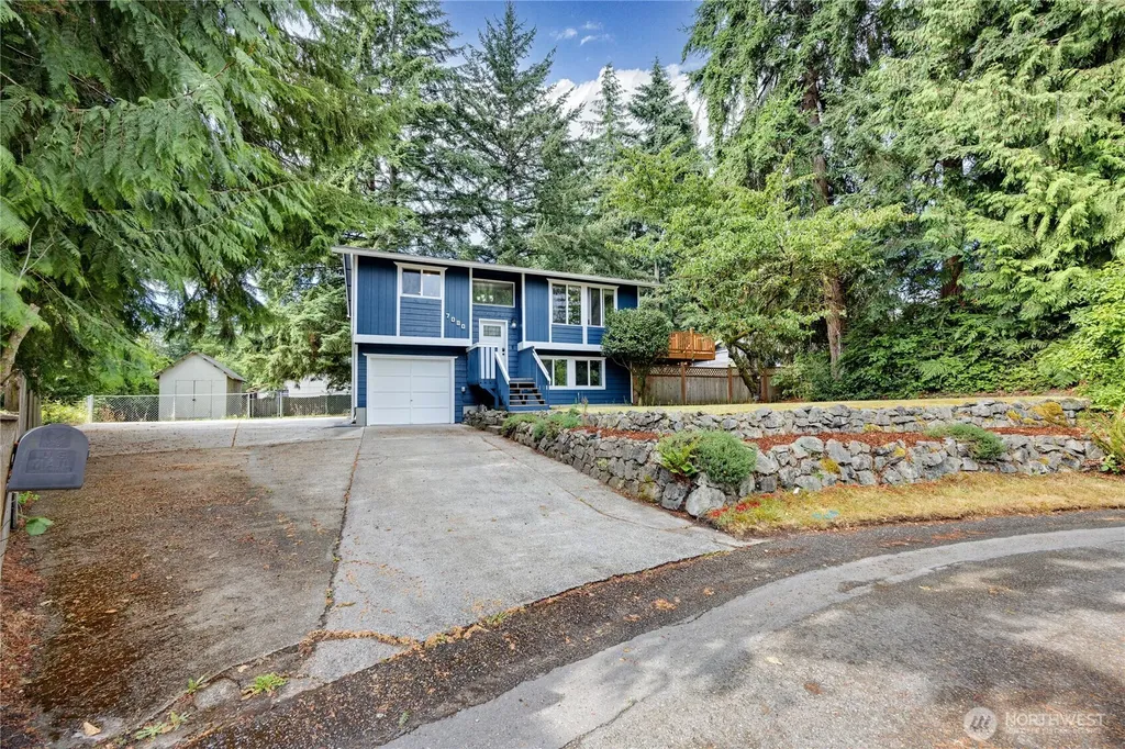 7080 E Cascade Court Port Orchard WA 98366