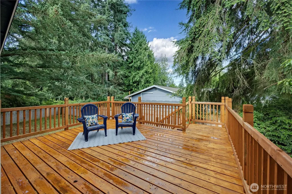 7080 E Cascade Court Port Orchard WA 98366