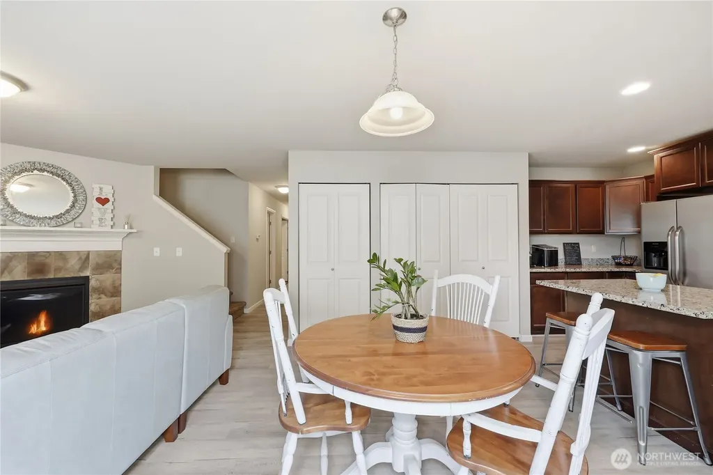 291 NE Tronson Circle Bremerton WA 98311
