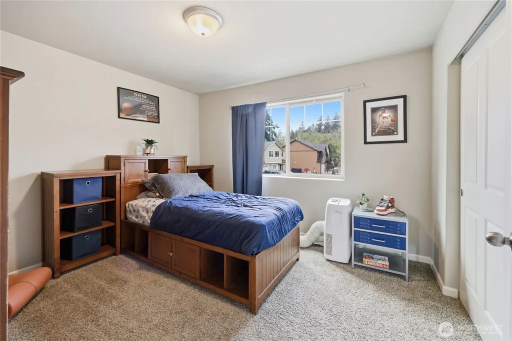 291 NE Tronson Circle Bremerton WA 98311