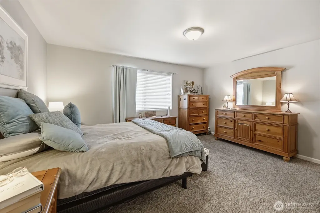 291 NE Tronson Circle Bremerton WA 98311