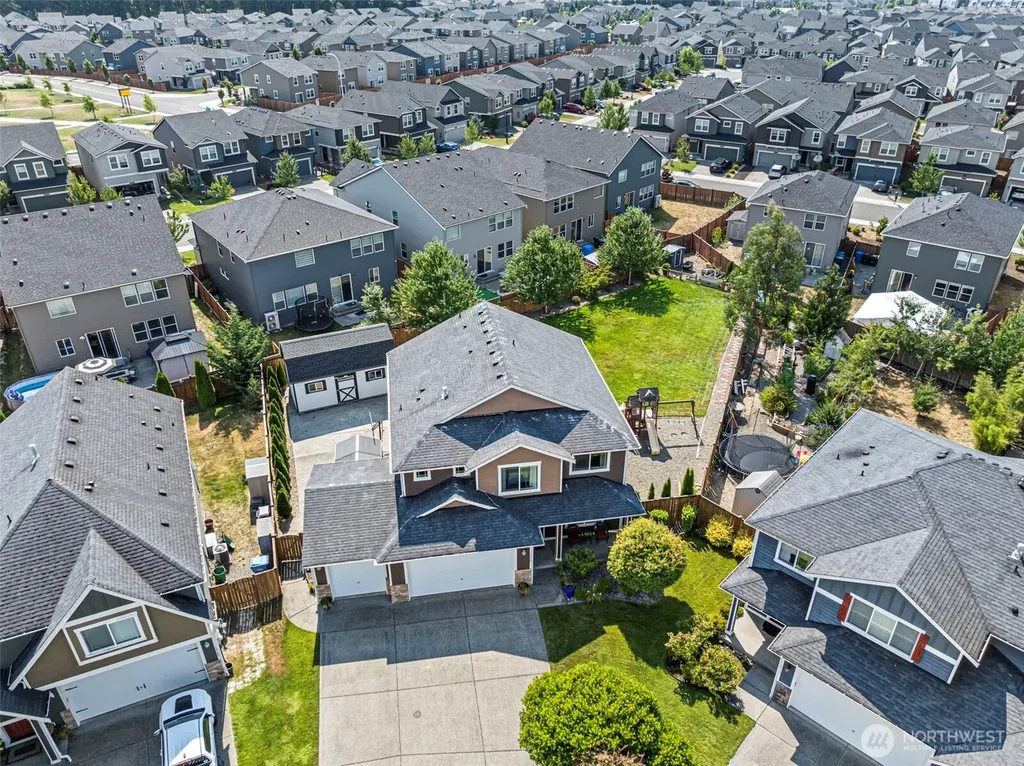 18718 110th Avenue Ct E Puyallup WA 98374
