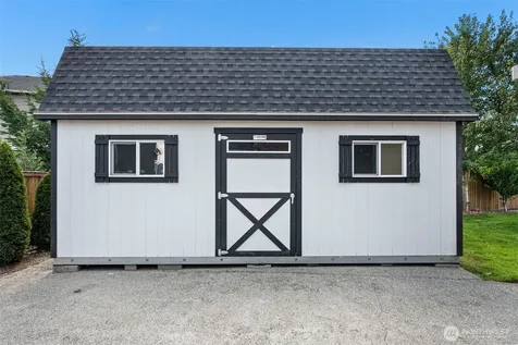18718 110th Avenue Ct E Puyallup WA 98374
