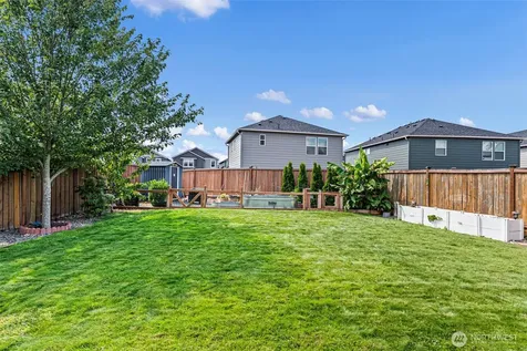 18718 110th Avenue Ct E Puyallup WA 98374