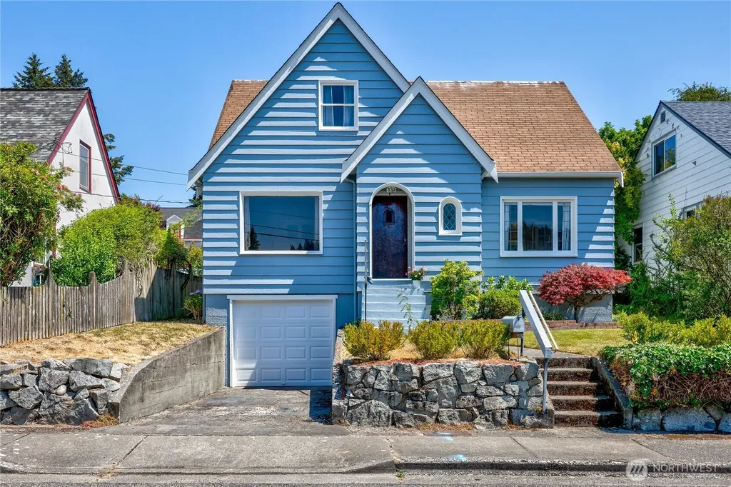 332 Bryan Avenue Bremerton WA 98312