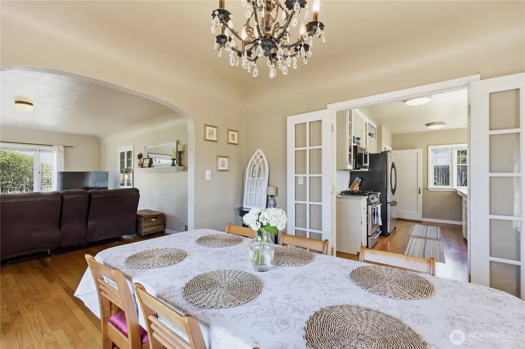332 Bryan Avenue Bremerton WA 98312