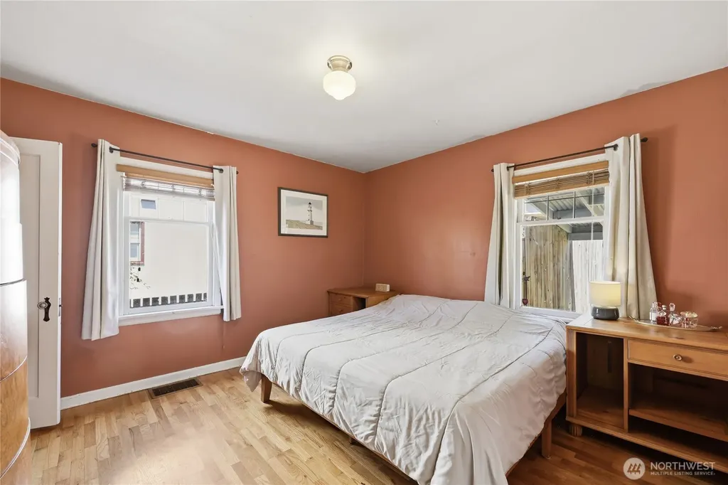 332 Bryan Avenue Bremerton WA 98312