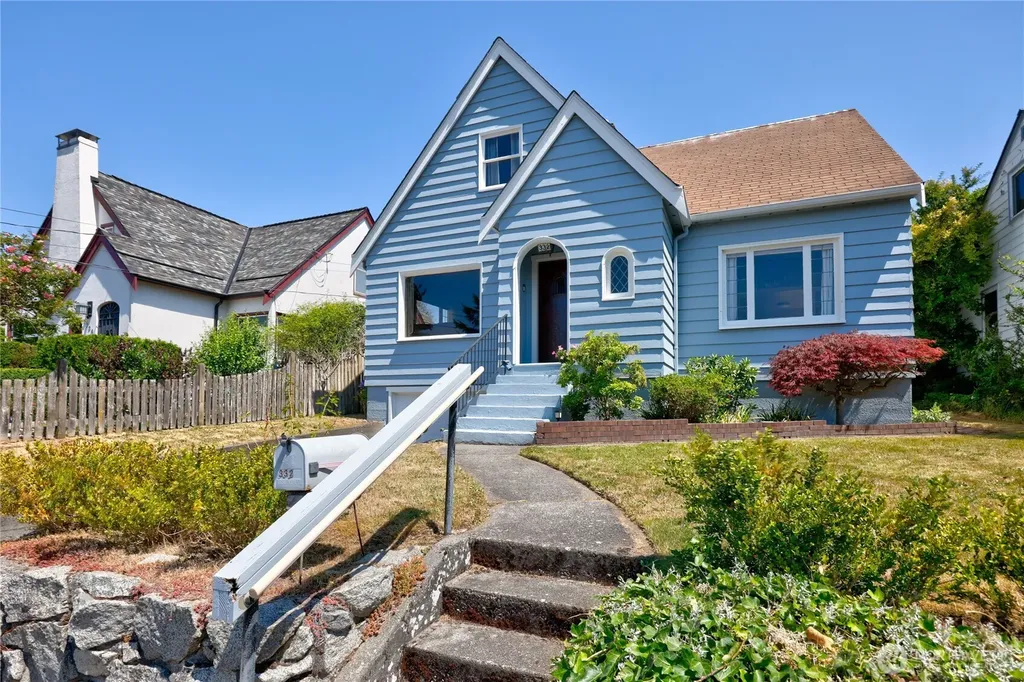 332 Bryan Avenue Bremerton WA 98312