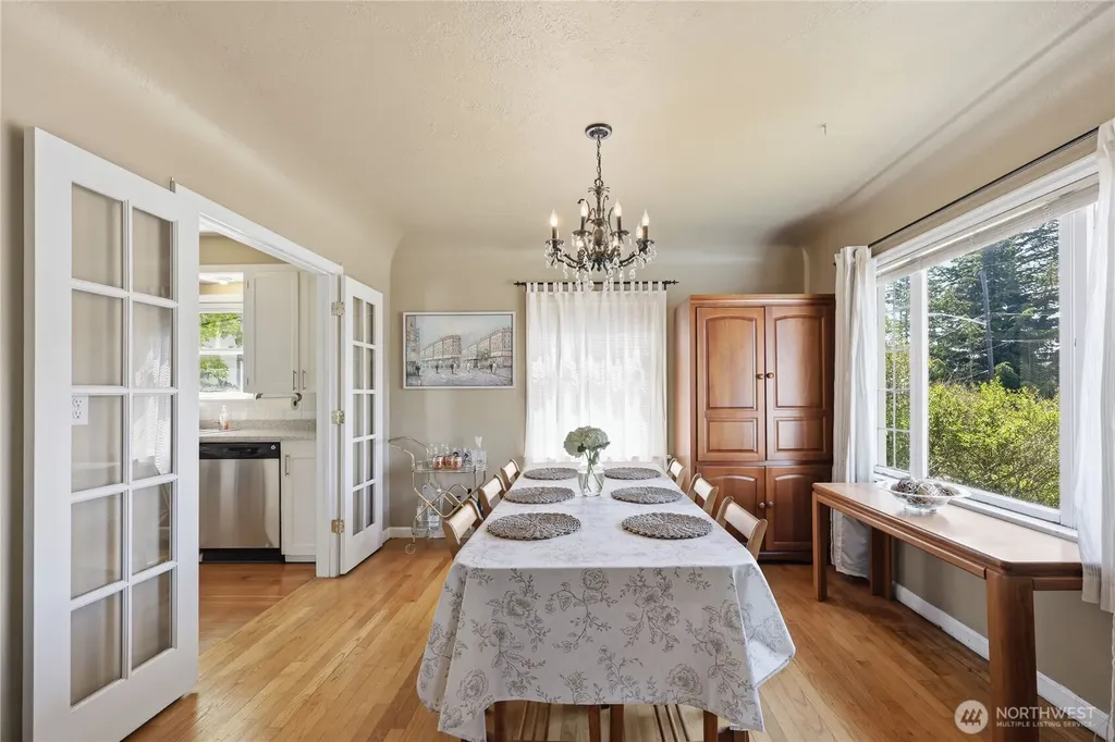 332 Bryan Avenue Bremerton WA 98312