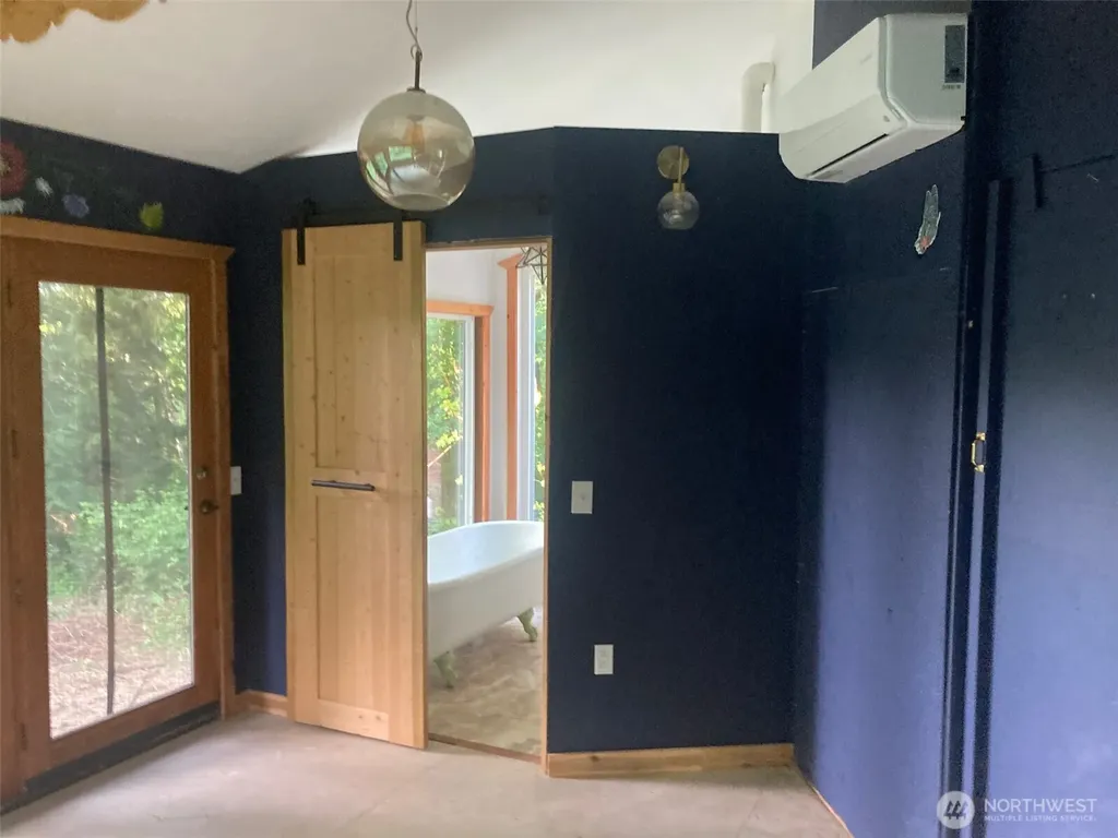3372 E Agate Road Shelton WA 98584