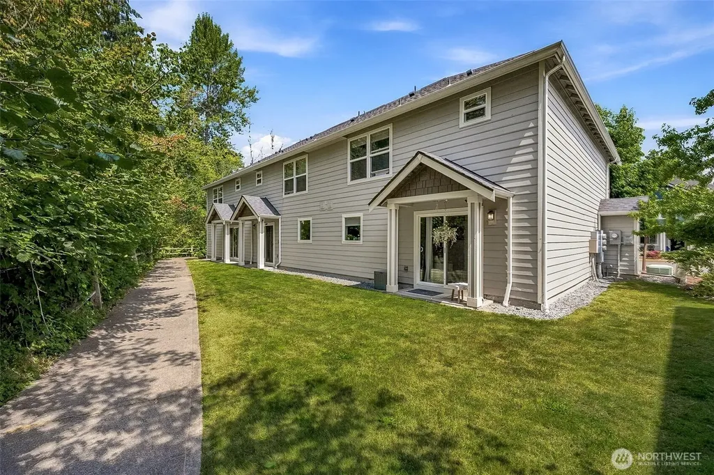 17716 79th Avenue Ct E Puyallup WA 98375