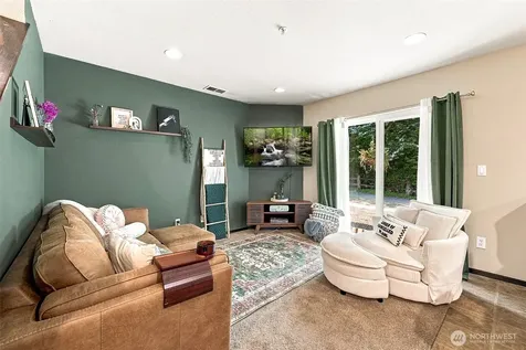 17716 79th Avenue Ct E Puyallup WA 98375