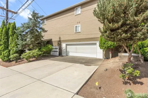 18523 68th Avenue NE Kenmore WA 98028