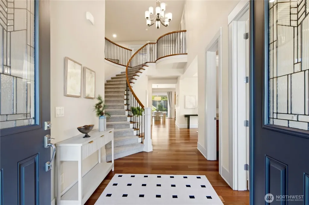 920 233rd Place NE Sammamish WA 98074