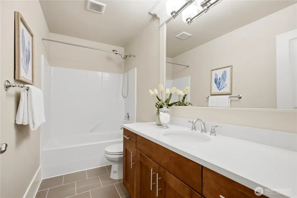 920 233rd Place NE Sammamish WA 98074