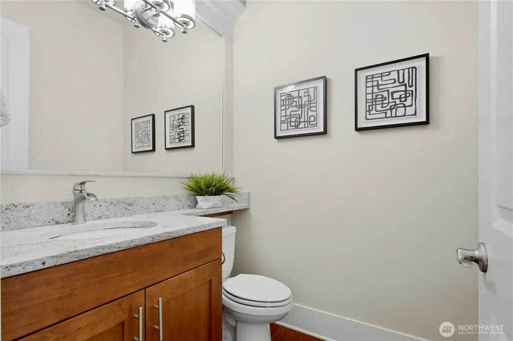 920 233rd Place NE Sammamish WA 98074