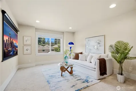 920 233rd Place NE Sammamish WA 98074