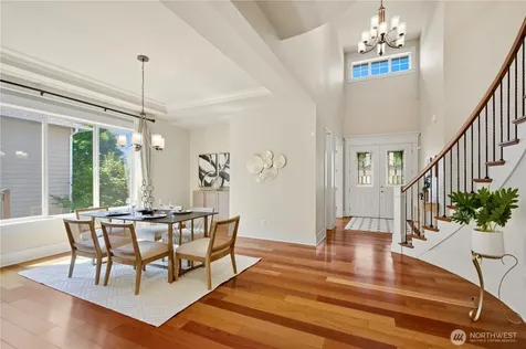 920 233rd Place NE Sammamish WA 98074
