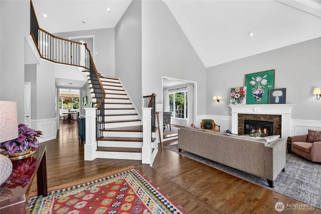 118 246th Way SE Sammamish WA 98074