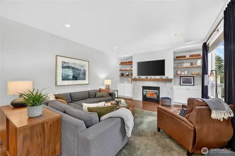 118 246th Way SE Sammamish WA 98074