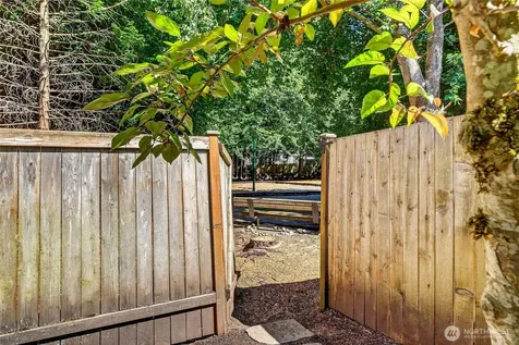 118 246th Way SE Sammamish WA 98074