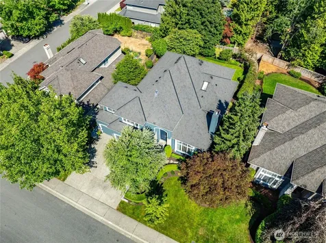 118 246th Way SE Sammamish WA 98074