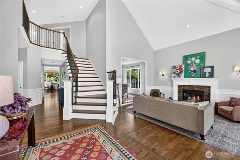 118 246th Way SE Sammamish WA 98074