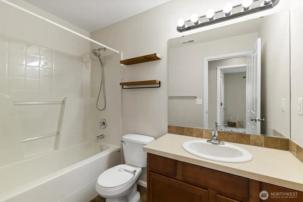 8501 12th St SE Lake Stevens WA 98258