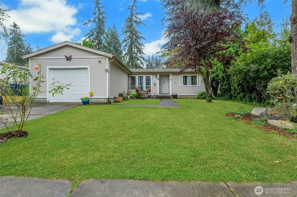 1815 SW 349th Place Federal Way WA 98023