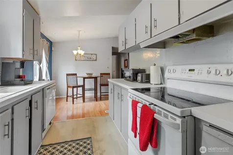 1815 SW 349th Place Federal Way WA 98023