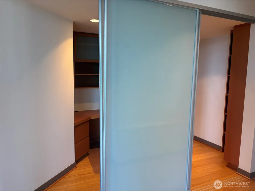 2033 2nd Avenue Seattle WA 98121
