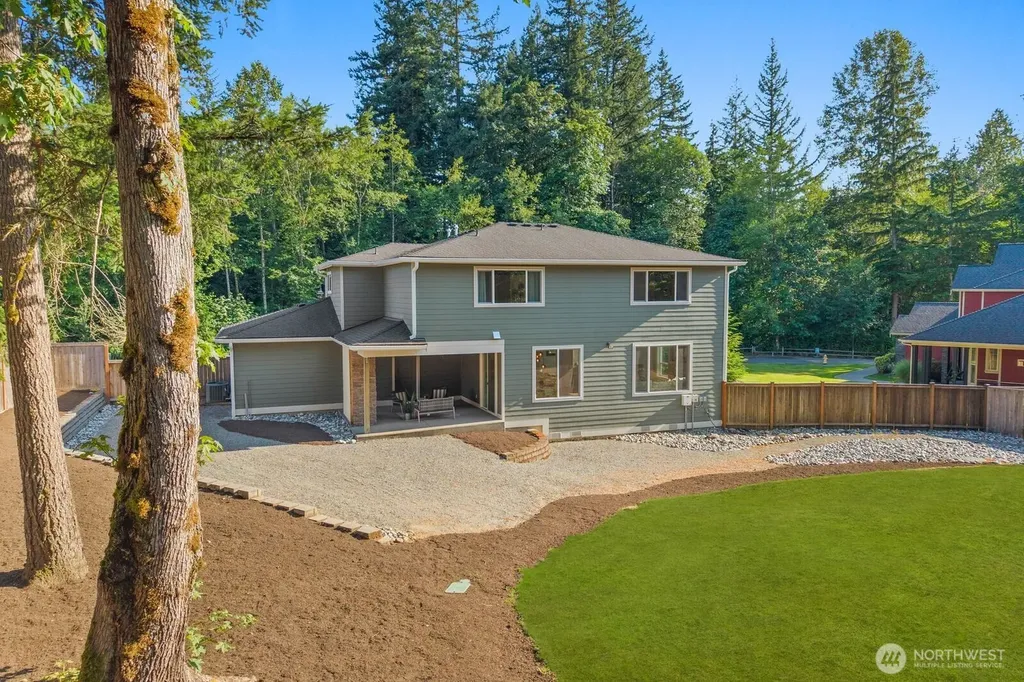 31215 218th Place SE Black Diamond WA 98010