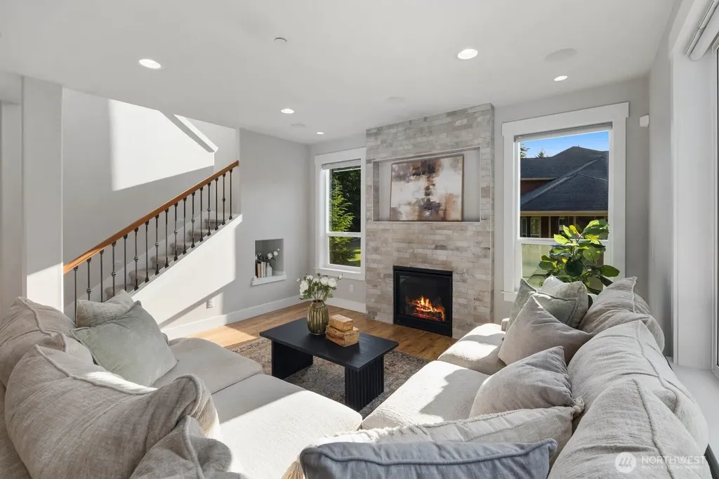 31215 218th Place SE Black Diamond WA 98010