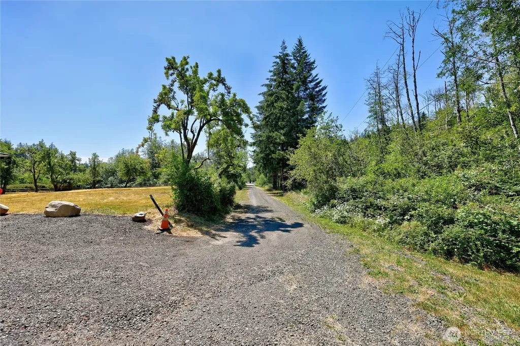 14 -Acre Anderson Hill Silverdale WA 98383