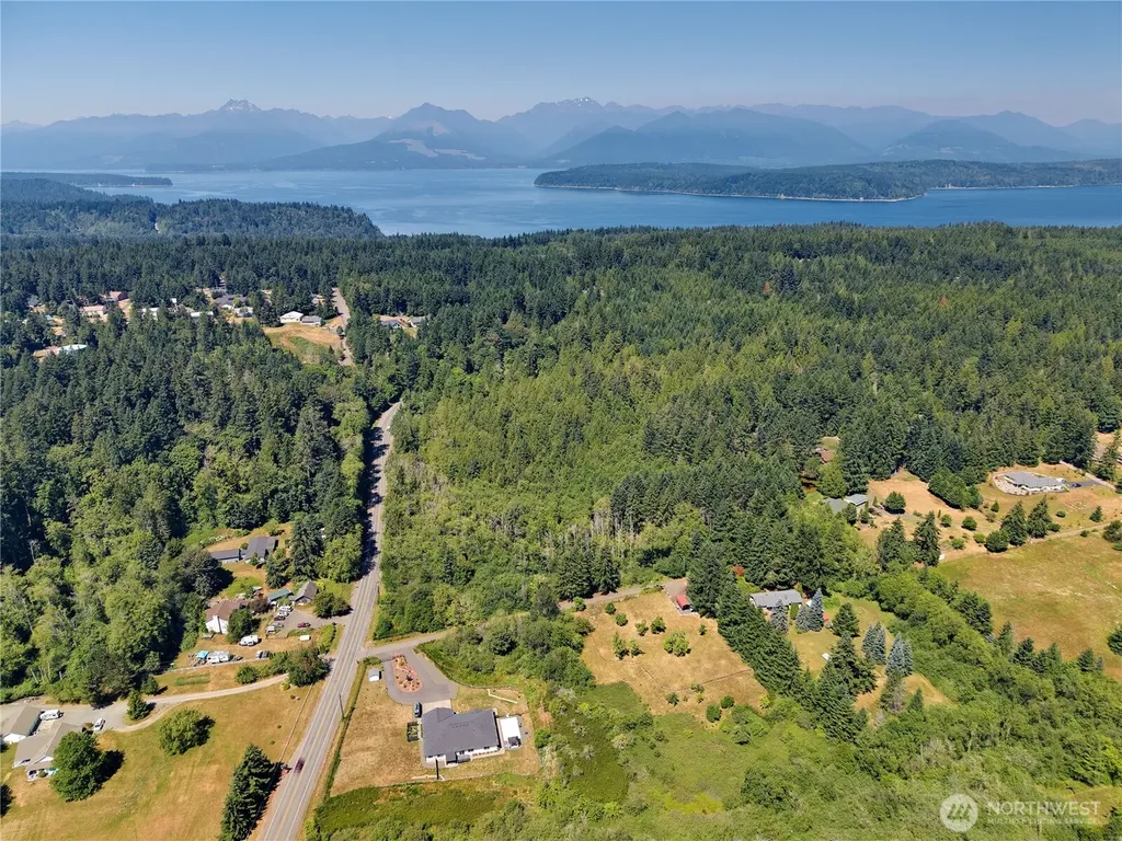 14 -Acre Anderson Hill Silverdale WA 98383
